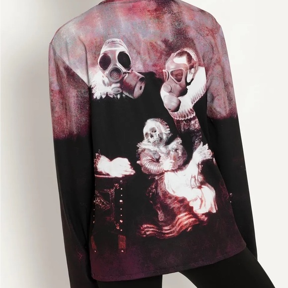 Blackmilk GAS MASK SKULLS LONG SLEEVE BFT
Size Medium M NWT - Picture 14 of 15